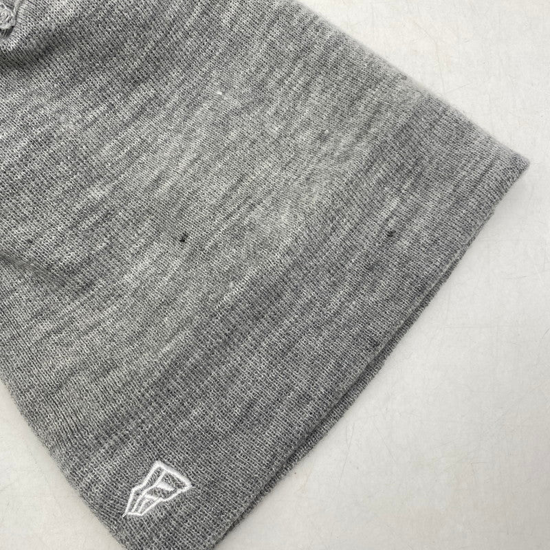 【中古品】【メンズ/レディース】 SUPREME×NEWERA シュプリーム ニューエラ 20AW CROSS BOX LOGO BEANIE クロス ボックス ロゴ ビーニー 帽子 185-260810-cs-14-izu サイズ：F カラー：グレー 万代Net店