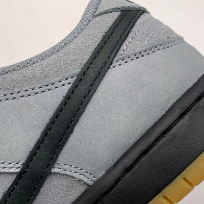 【中古美品】【メンズ】 NIKE SB ナイキエスビー FJ1674-002 DUNK LOW PRO ISO ダンク ロー プロ アイエスオー スニーカー シューズ 靴 160-260810-cs-10-izu サイズ：26.5cm カラー：COOL GREY/BLACK-DARK GREY 万代Net店