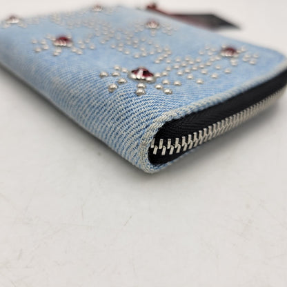 【中古品】【メンズ/レディース】 Supreme シュプリーム × HOLLYWOOD TRADING COMPANY ハリウッドトレーディングカンパニー STUDDED WALLET DENIM スタッズデニムウォレット 財布 200-260811-as-02-izu カラー：インディゴ 万代Net店