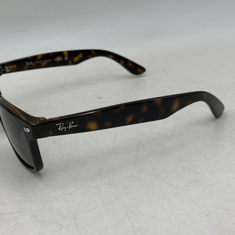 【中古品】【メンズ/レディース】 RAY-BAN レイバン RB2132-F NEW WAYFARER CLASSIC SUNGLASSES ニュー ウェイファーラー クラシック サングラス 203-260824-ya-30-izu サイズ：55口-18-140 カラー：ブラウン 万代Net店