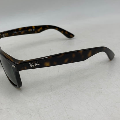 【中古品】【メンズ/レディース】 RAY-BAN レイバン RB2132-F NEW WAYFARER CLASSIC SUNGLASSES ニュー ウェイファーラー クラシック サングラス 203-260824-ya-30-izu サイズ：55口-18-140 カラー：ブラウン 万代Net店