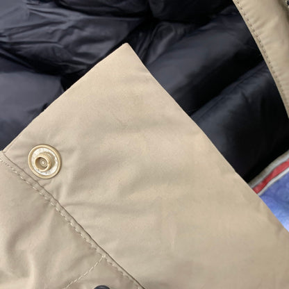 【中古品】【メンズ】 FIRST DOWN ファーストダウン F342520 WRAP DOWN PARKA DICROS MAURI ラップ ダウン パーカー ディクロス マウリ アウター 144-260825-cs-07-izu サイズ：M カラー：ベージュ×ブラック 万代Net店
