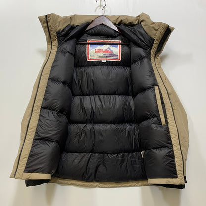 【中古品】【メンズ】 FIRST DOWN ファーストダウン F342520 WRAP DOWN PARKA DICROS MAURI ラップ ダウン パーカー ディクロス マウリ アウター 144-260825-cs-07-izu サイズ：M カラー：ベージュ×ブラック 万代Net店
