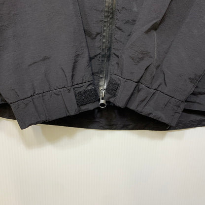 【中古品】【メンズ】 HUF ハフ STANDARD SHELL JACKET スタンダード シェル ジャケット アウター 142-260827-cs-07-izu サイズ：M カラー：ブラック 万代Net店