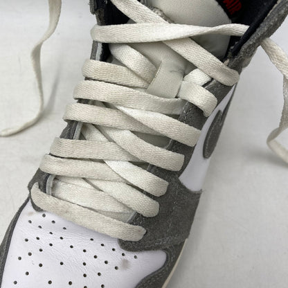 【中古品】【レディース】 NIKE ナイキ FD1437-051 GS AIR JORDAN 1 RETRO HIGH OG エア ジョーダン 1 レトロ ハイ OG スニーカー 靴 166-260829-kh-12-izu サイズ：24 カラー：BLACK/FIRE RED-WHITE-LIGHT SMOKE GREY 万代Net店