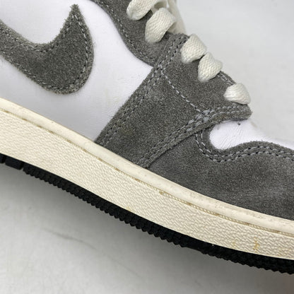 【中古品】【レディース】 NIKE ナイキ FD1437-051 GS AIR JORDAN 1 RETRO HIGH OG エア ジョーダン 1 レトロ ハイ OG スニーカー 靴 166-260829-kh-12-izu サイズ：24 カラー：BLACK/FIRE RED-WHITE-LIGHT SMOKE GREY 万代Net店
