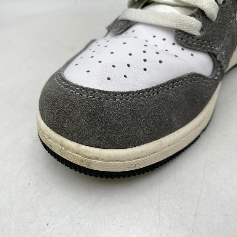 【中古品】【レディース】 NIKE ナイキ FD1437-051 GS AIR JORDAN 1 RETRO HIGH OG エア ジョーダン 1 レトロ ハイ OG スニーカー 靴 166-260829-kh-12-izu サイズ：24 カラー：BLACK/FIRE RED-WHITE-LIGHT SMOKE GREY 万代Net店