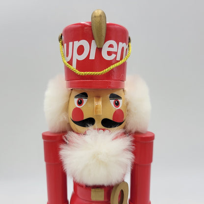 【中古品】 SUPREME シュプリーム 19FW NUTCRACKER ナッツクラッカー くるみ割り人形 フィギュア 208-260818-cs-16-izu 万代Net店