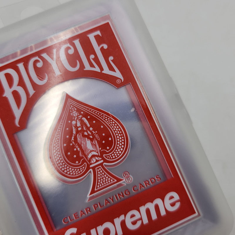 【中古美品】 SUPREME シュプリーム BICYCLER CLEAR PLAYING CARDS バイスクル クリア プレイング カード トランプ 208-260818-cs-14-izu カラー：レッド 万代Net店