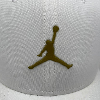 【中古品】【メンズ/レディース】 NIKE AIR JORDAN ナイキ エアジョーダン × OVO レノボ 826744-100 NIKE CLASSIC 99 CAP クラシック 99 キャップ 帽子 185-260829-kh-05-izu サイズ：F カラー：ホワイト 万代Net店