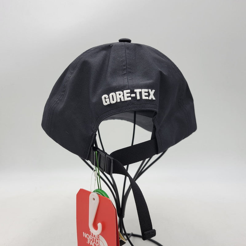 【中古美品】【メンズ/レディース】 SUPREME シュプリーム×THE NORTH FACE ザ・ノースフェイス NF0A4AV6 19SS ARC LOGO 6-PANEL HAT アーチ ロゴ ６パネル ハット キャップ 帽子 185-260818-cs-12-izu サイズ：ONE SIZE カラー：ブラック 万代Net店