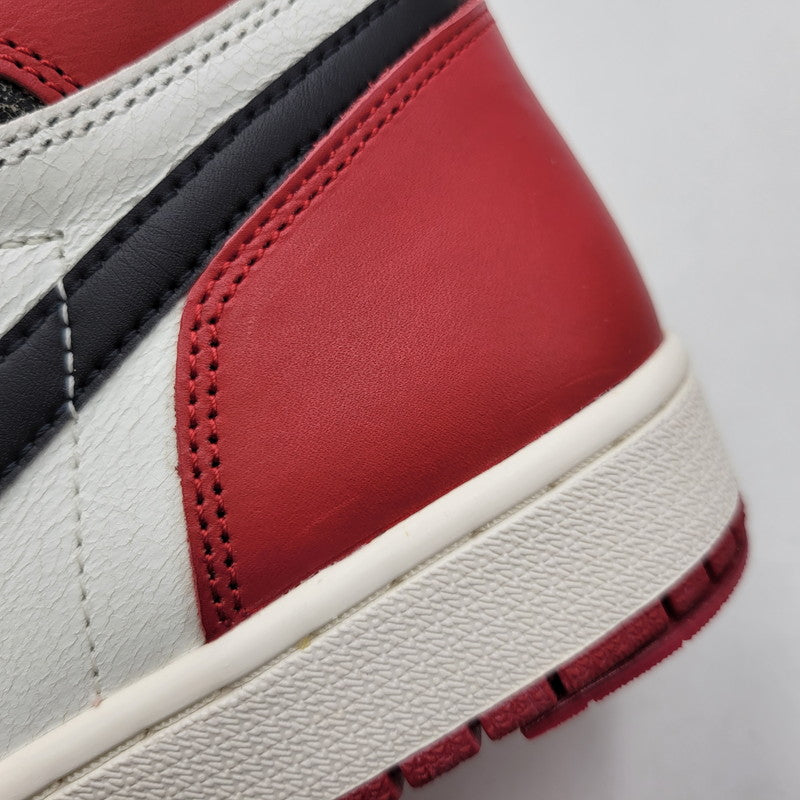 【中古品】【メンズ】 NIKE ナイキ AIR JORDAN 1 RETRO HIGH OG DZ5485-612 エアジョーダン 1 レトロ ハイ OG スニーカー 靴 160-260817-as-12-izu サイズ：30cm カラー：VARSITY RED/BLACK-SAIL-MUSLIN 万代Net店