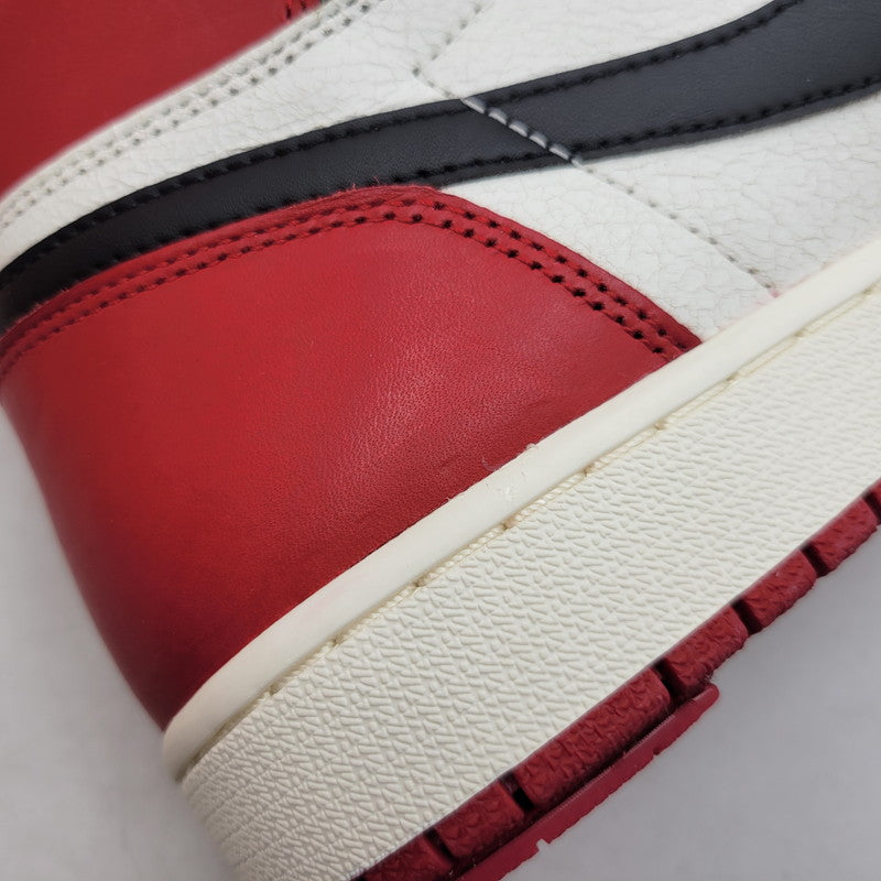 【中古品】【メンズ】 NIKE ナイキ AIR JORDAN 1 RETRO HIGH OG DZ5485-612 エアジョーダン 1 レトロ ハイ OG スニーカー 靴 160-260817-as-12-izu サイズ：30cm カラー：VARSITY RED/BLACK-SAIL-MUSLIN 万代Net店