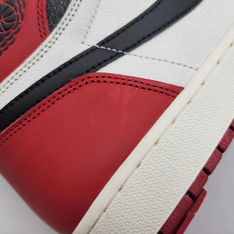 【中古品】【メンズ】 NIKE ナイキ AIR JORDAN 1 RETRO HIGH OG DZ5485-612 エアジョーダン 1 レトロ ハイ OG スニーカー 靴 160-260817-as-12-izu サイズ：30cm カラー：VARSITY RED/BLACK-SAIL-MUSLIN 万代Net店