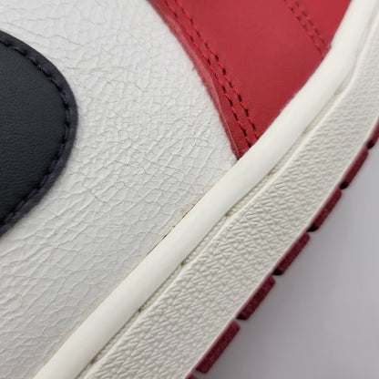 【中古品】【メンズ】 NIKE ナイキ AIR JORDAN 1 RETRO HIGH OG DZ5485-612 エアジョーダン 1 レトロ ハイ OG スニーカー 靴 160-260817-as-12-izu サイズ：30cm カラー：VARSITY RED/BLACK-SAIL-MUSLIN 万代Net店