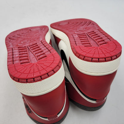 【中古品】【メンズ】 NIKE ナイキ AIR JORDAN 1 RETRO HIGH OG DZ5485-612 エアジョーダン 1 レトロ ハイ OG スニーカー 靴 160-260817-as-12-izu サイズ：30cm カラー：VARSITY RED/BLACK-SAIL-MUSLIN 万代Net店