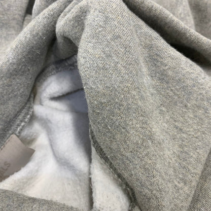 【中古品】【メンズ】 FOG ESSENTIALS エフオージーエッセンシャルズ BACK LOGO PULLOVER PARKA バックロゴ プルオーバー パーカー 142-260830-as-09-izu サイズ：L カラー：グレー 万代Net店