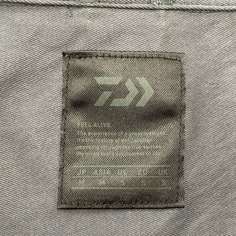 【中古品】【メンズ】 DAIWA PIER39 ダイワ ピア39 TECH REGULAR COLLAR SHIRTS L/S BE-87022 レギュラーカラーシャツ 長袖 144-260818-as-14-izu サイズ：M カラー：チャコール 万代Net店