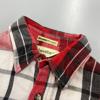 【中古品】【メンズ】 ST. JOHN’S BAY セントジョンズベイ BIG MAC FLANNEL ビッグマック FLANNEL CHECK SHIRT フランネルチェックシャツ 長袖 USA製 146-260818-as-15-izu サイズ：L カラー：レッド系 万代Net店