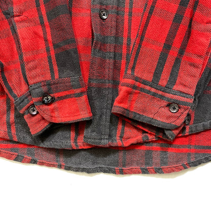 【中古品】【メンズ】 ST. JOHN’S BAY セントジョンズベイ BIG MAC FLANNEL ビッグマック FLANNEL CHECK SHIRT フランネルチェックシャツ 長袖 USA製 146-260818-as-17-izu サイズ：L カラー：レッド×ブラック 万代Net店