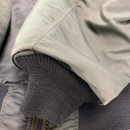 【現状渡し品】【メンズ】 Buzz Rickson's バズリクソンズ MA-1 FLIGHT JACKET M13519 フライトジャケット M品番 145-260818-as-06-izu サイズ：L カラー：グリーン系 万代Net店