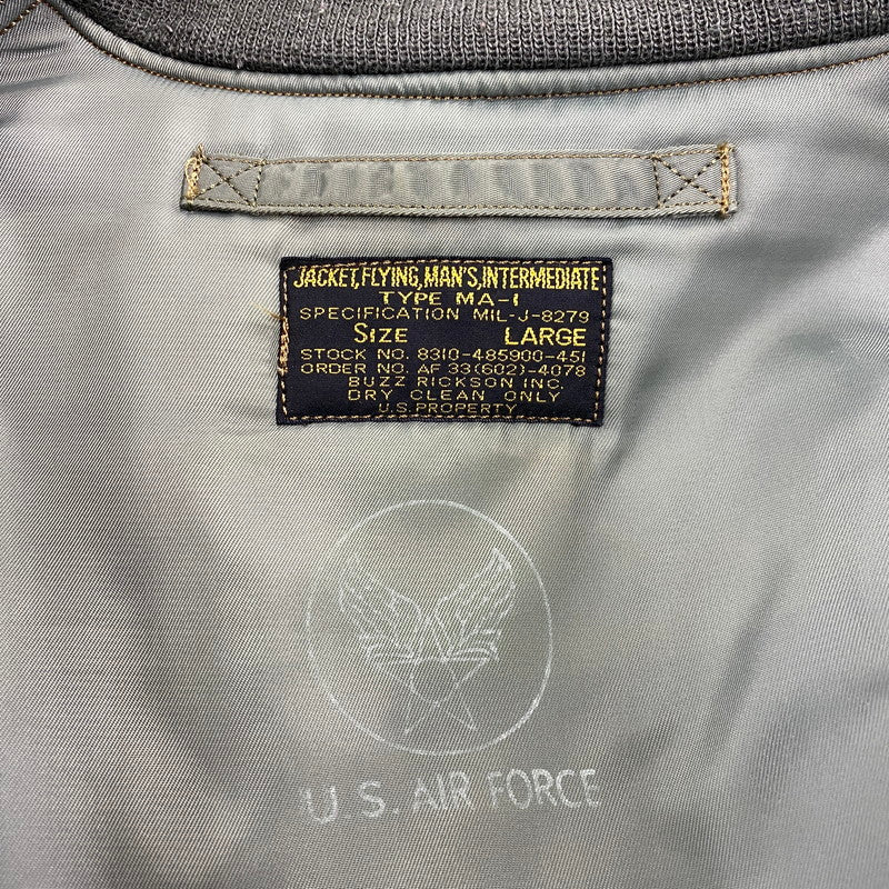 【現状渡し品】【メンズ】 Buzz Rickson's バズリクソンズ MA-1 FLIGHT JACKET M13519 フライトジャケット M品番 145-260818-as-06-izu サイズ：L カラー：グリーン系 万代Net店