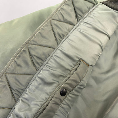 【現状渡し品】【メンズ】 Buzz Rickson's バズリクソンズ MA-1 FLIGHT JACKET M13519 フライトジャケット M品番 145-260818-as-06-izu サイズ：L カラー：グリーン系 万代Net店