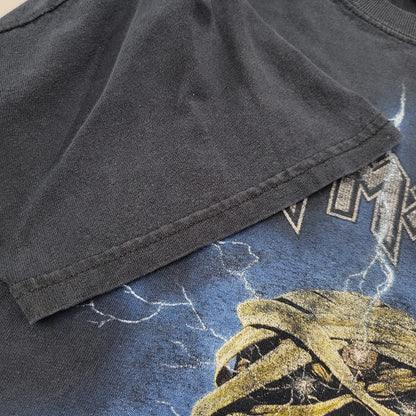 【中古品】【メンズ】 GILDAN ギルダン IRON MAIDEN POWERSLAVE TEE アイアン メイデン パワースレーブ Tシャツ トップス 146-260816-kh-08-izu サイズ：L カラー：ネイビー系 万代Net店
