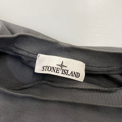 【中古品】【メンズ】 STONE ISLAND ストーンアイランド 791563750 GARMENT-DYED SWEAT LS TEE ガーメントダイ スウェット ロングスリーブ Tシャツ トップス 141-260817-kh-02-izu サイズ：M カラー：グレー 万代Net店