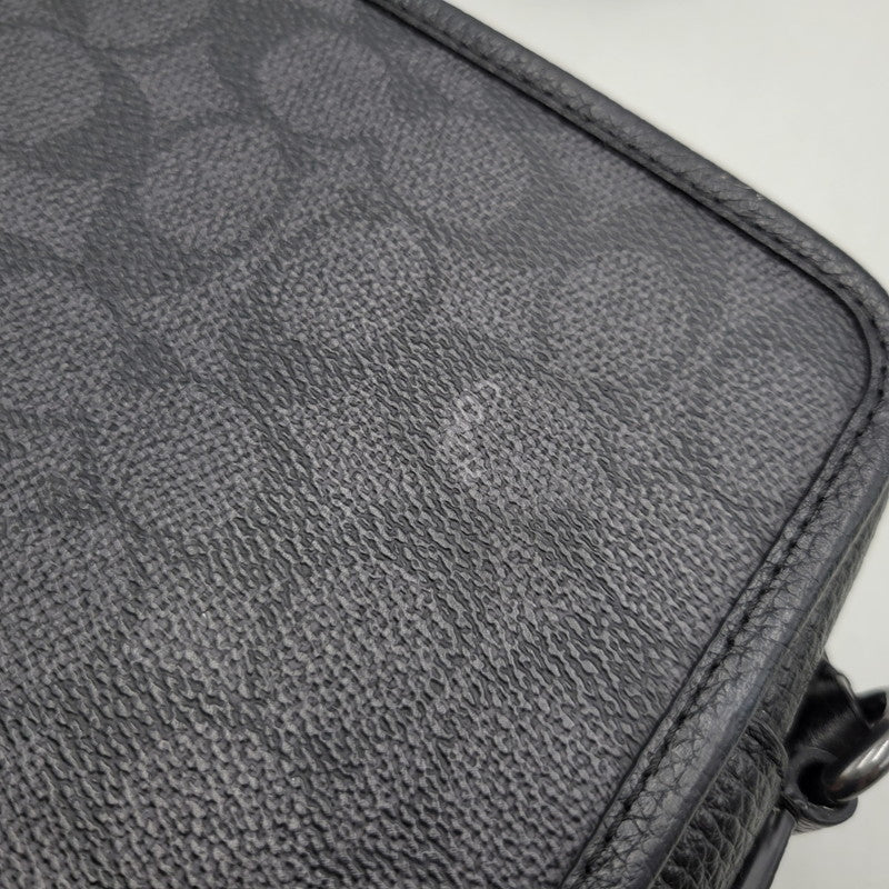 【中古品】【メンズ/レディース】 COACH コーチ CAT78 サリバン クロスボディ バッグ・シグネチャー キャンバス カバン 鞄 188-260818-cs-22-izu カラー：ブラック 万代Net店