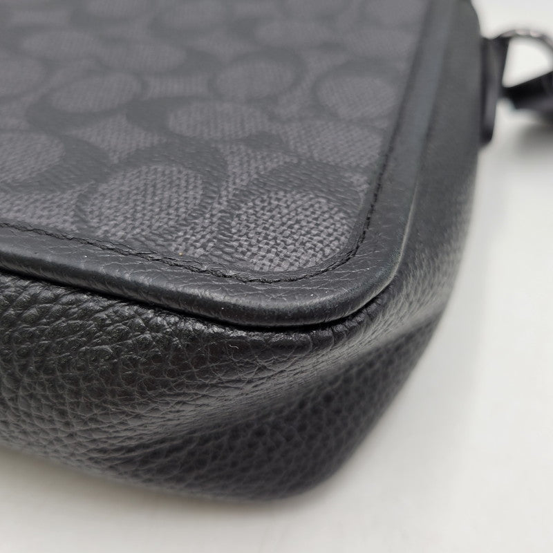 【中古品】【メンズ/レディース】 COACH コーチ CAT78 サリバン クロスボディ バッグ・シグネチャー キャンバス カバン 鞄 188-260818-cs-22-izu カラー：ブラック 万代Net店