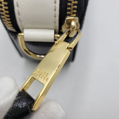 【中古品】【レディース】 MARC JACOBS マークジェイコブス 2S3HCR500H03 THE COLORBLOCK SNAPSHOT カラーブロック スナップショット カバン 鞄 188-260818-cs-24-izu カラー：ブラック×ホワイト 万代Net店