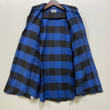 【中古品】【メンズ】 OSHKOSH オシュコシュ B'GOSH ビゴッシュ USA製 BUFFALO CHECK HEAVY FLANNEL SHIRT バッファロー チェック ヘビー フランネル シャツ トップス 長袖 146-260828-cs-07-izu サイズ：不明 カラー：ブラック×ブルー 万代Net店