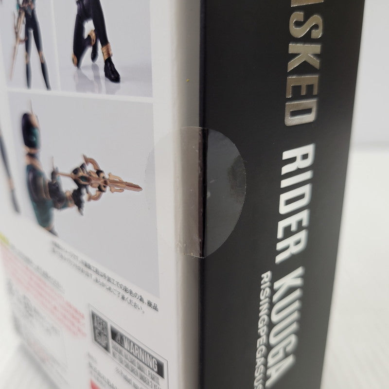 【中古美品】 S.H.F 真骨彫製法 仮面ライダークウガ ライジングペガサス 042-261014-kk-14-izuh 万代Net店