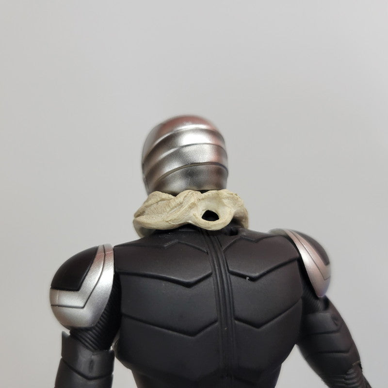 【中古品】 S.H.F 真骨彫製法 仮面ライダースカル 042-261014-kk-04-izuh 万代Net店
