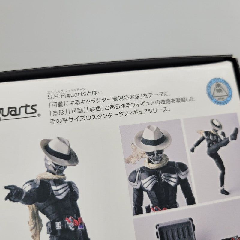 【中古品】 S.H.F 真骨彫製法 仮面ライダースカル 042-261014-kk-04-izuh 万代Net店