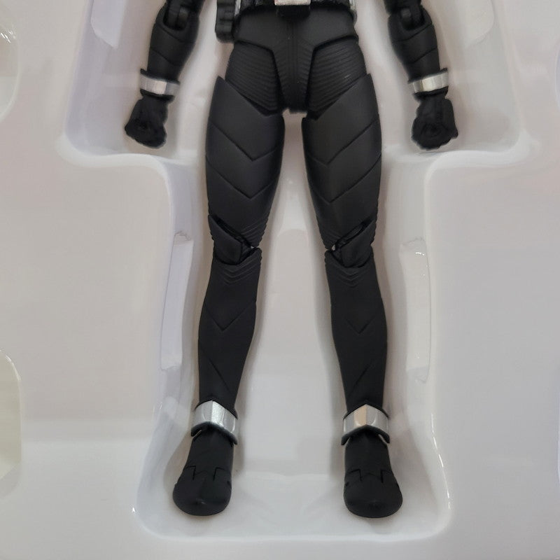 【中古品】 S.H.F 真骨彫製法 仮面ライダースカル 042-261014-kk-04-izuh 万代Net店