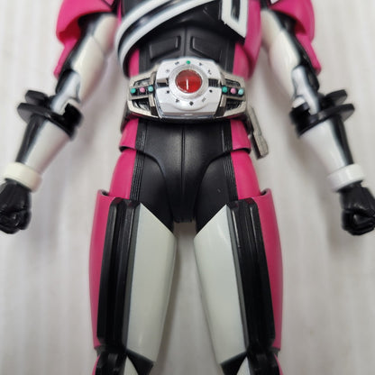 【中古品】 S.H.F 真骨彫製法 仮面ライダーディケイド 042-600925-mh-02-izuh 万代Net店
