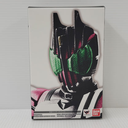 【中古品】 S.H.F 真骨彫製法 仮面ライダーディケイド 042-600925-mh-02-izuh 万代Net店