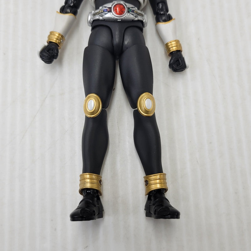 【中古品】 S.H.F 真骨彫製法 仮面ライダークウガ グローイングフォーム 042-600925-mh-03-izuh 万代Net店