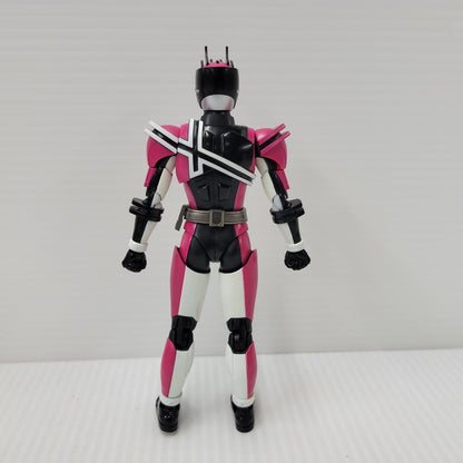【中古品】 S.H.F 真骨彫製法 仮面ライダーディケイド 042-600925-mh-02-izuh 万代Net店