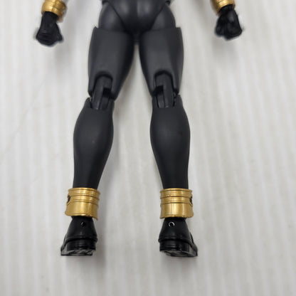 【中古品】 S.H.F 真骨彫製法 仮面ライダークウガ グローイングフォーム 042-600925-mh-03-izuh 万代Net店