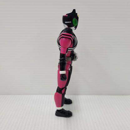 【中古品】 S.H.F 真骨彫製法 仮面ライダーディケイド 042-600925-mh-02-izuh 万代Net店