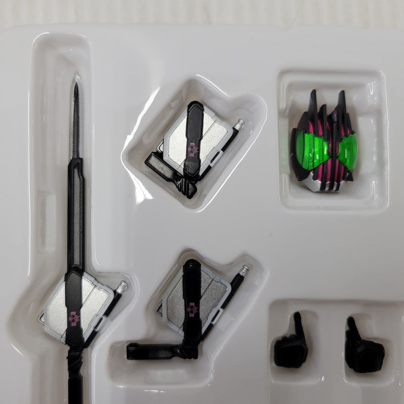 【中古品】 S.H.F 真骨彫製法 仮面ライダーディケイド 042-600925-mh-02-izuh 万代Net店