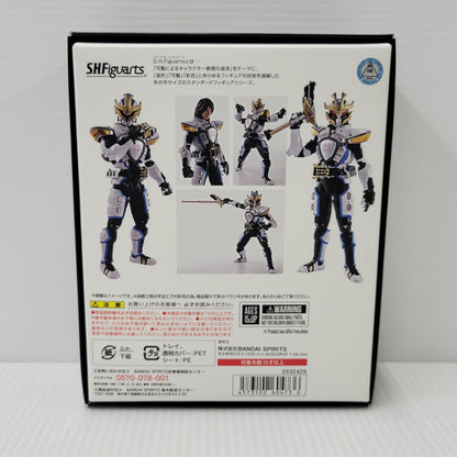 【中古品】 S.H.F 真骨彫製法 仮面ライダーイクサ セーブモード バーストモード 042-600925-mh-04-izuh 万代Net店