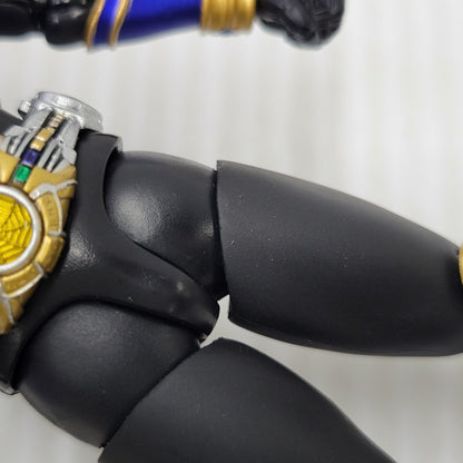【中古品】 S.H.F 真骨彫製法 仮面ライダークウガ ライジングドラゴン 042-260929-mh-02-izuh 万代Net店