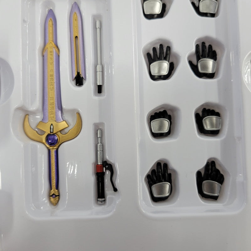 【中古品】 S.H.F 真骨彫製法 仮面ライダークウガ タイタンフォーム 042-260923-KK-03-izuh 万代Net店