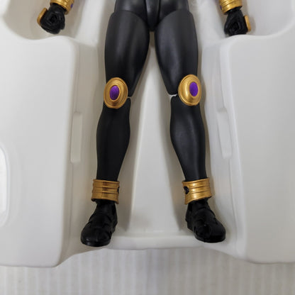 【中古美品】 S.H.F 真骨彫製法 仮面ライダークウガ ライジングタイタン 042-261014-kk-07-izuh 万代Net店