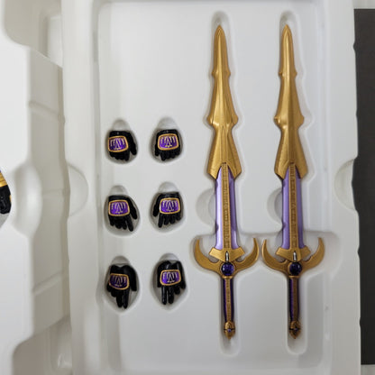 【中古美品】 S.H.F 真骨彫製法 仮面ライダークウガ ライジングタイタン 042-261014-kk-07-izuh 万代Net店