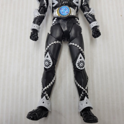 【中古美品】 S.H.F 真骨彫製法 仮面ライダーサガ 042-600925-mh-01-izuh 万代Net店